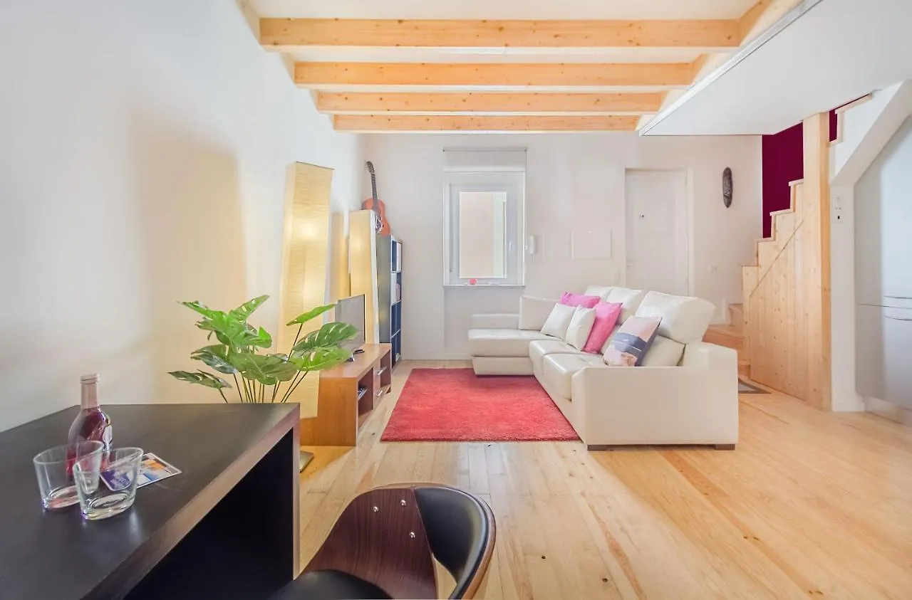 Graca Cozy Duplex Apartment Lisbon