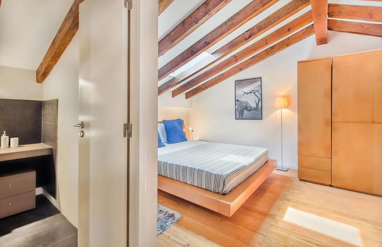Graca Cozy Duplex Apartment Lisbon Portugal